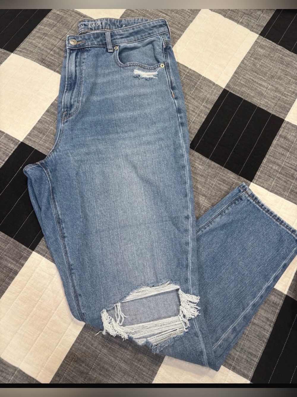 American Eagle Outfitters Medium Blue Ripped Boyfriend Jeans